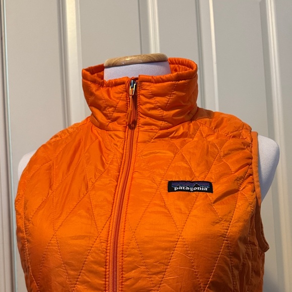 Patagonia Women's Bright Orange Vest - Picture 3 of 12